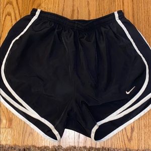 Black and White Nike tempo shorts